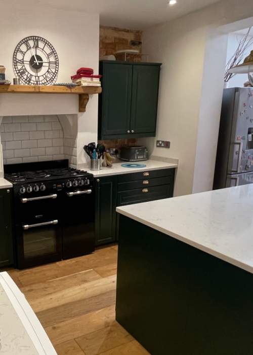 Kitchen in self catering house in the New Forest